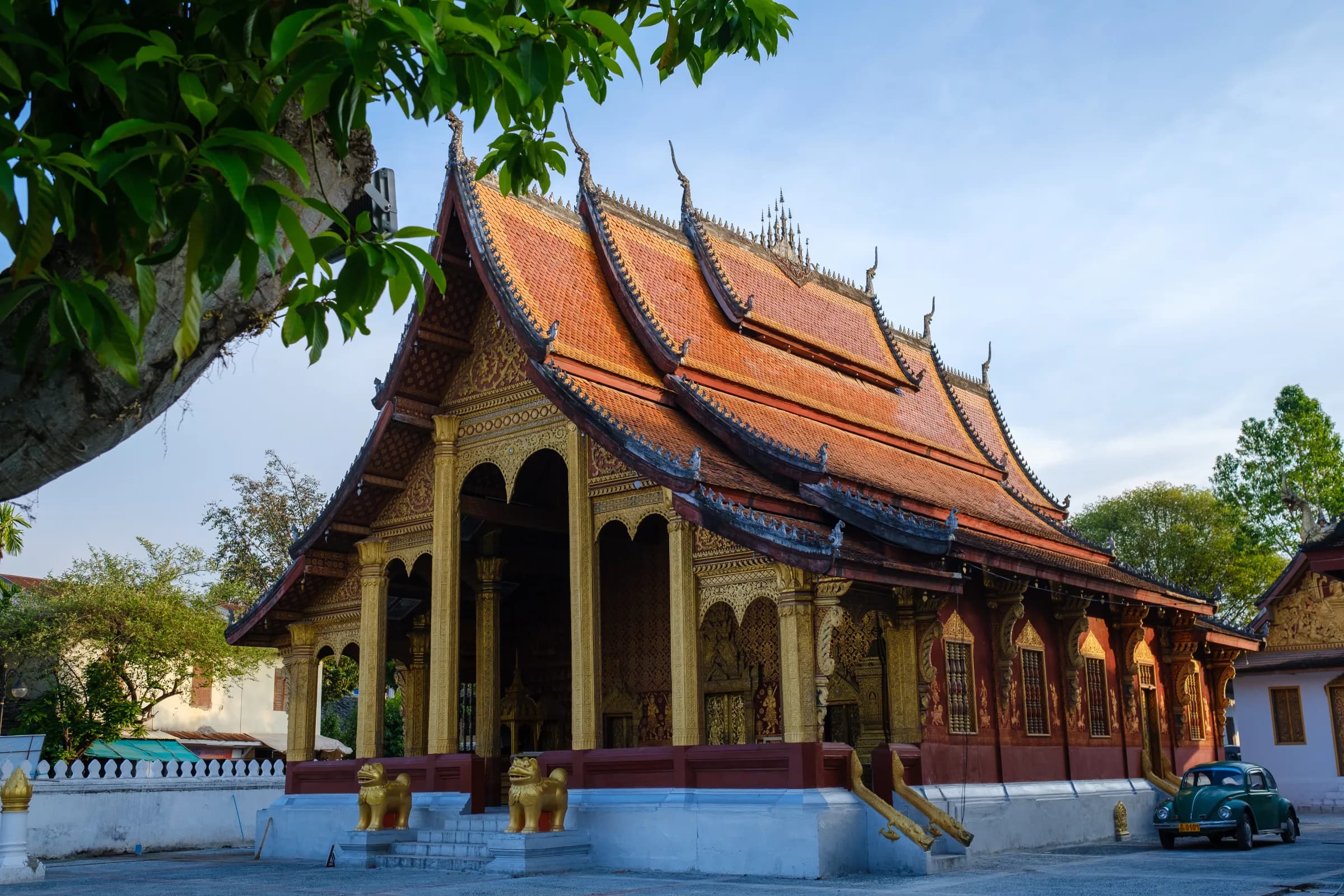 Boun Lai Heua Fai — Festival of Lights